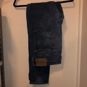 American Eagle Extreme Flex Skinny Jean